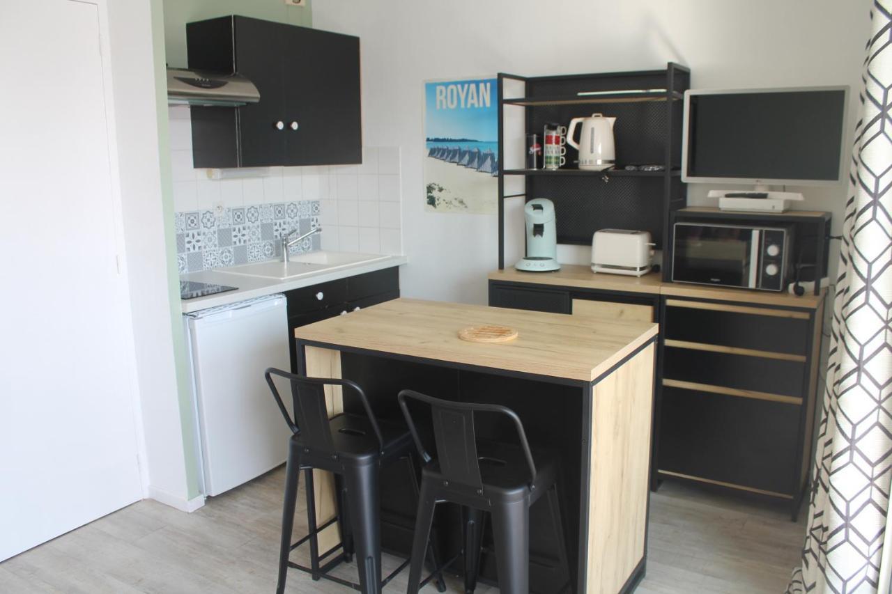 Studio Avec Parking Proche Plage Et Centre Leilighet Royan Eksteriør bilde